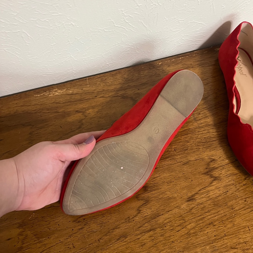 Red flats - Picture 4 of 4